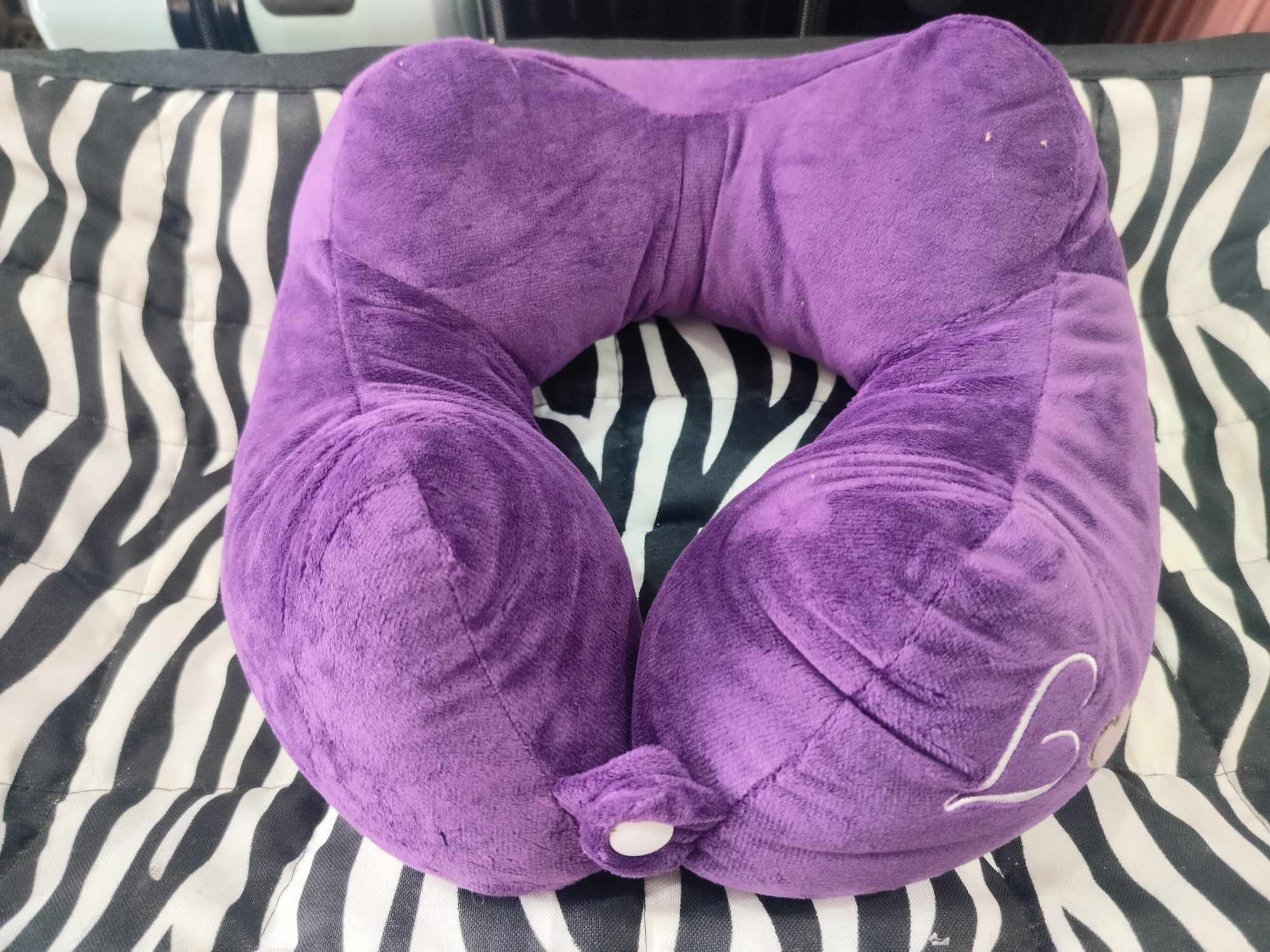 Love123 NECK TRAVEL PILLOW
