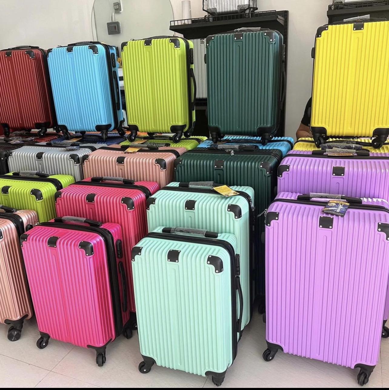 LOVE 123 PC LIGHT LUGGAGE (LIGHT WEIGHT)